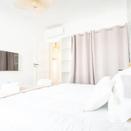 Apartment Style Pour 4 Chalons-en-Champagne